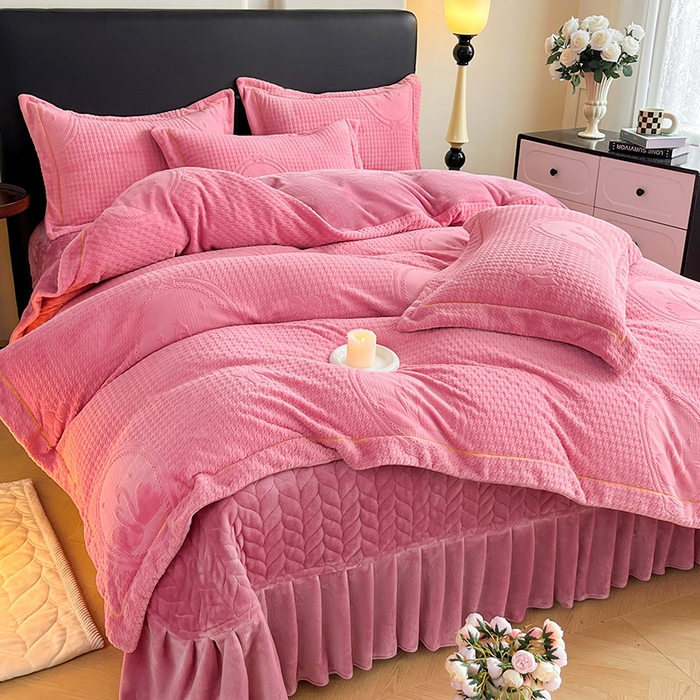 91家纺网 家纺一手货源 找家纺 代芙家纺 2025新款全消光雕花四件套-爱恋 爱恋-紫豆沙