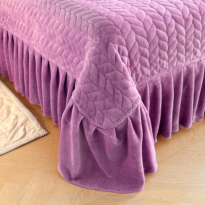 91家纺网 家纺一手货源 找家纺 代芙家纺 2025新款全消光雕花四件套-爱恋 爱恋-魔芋紫