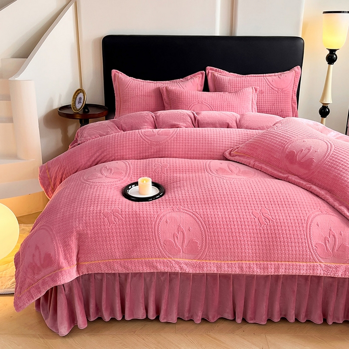 91家纺网 家纺一手货源 找家纺 代芙家纺 2025新款全消光雕花四件套-爱恋 爱恋-紫豆沙