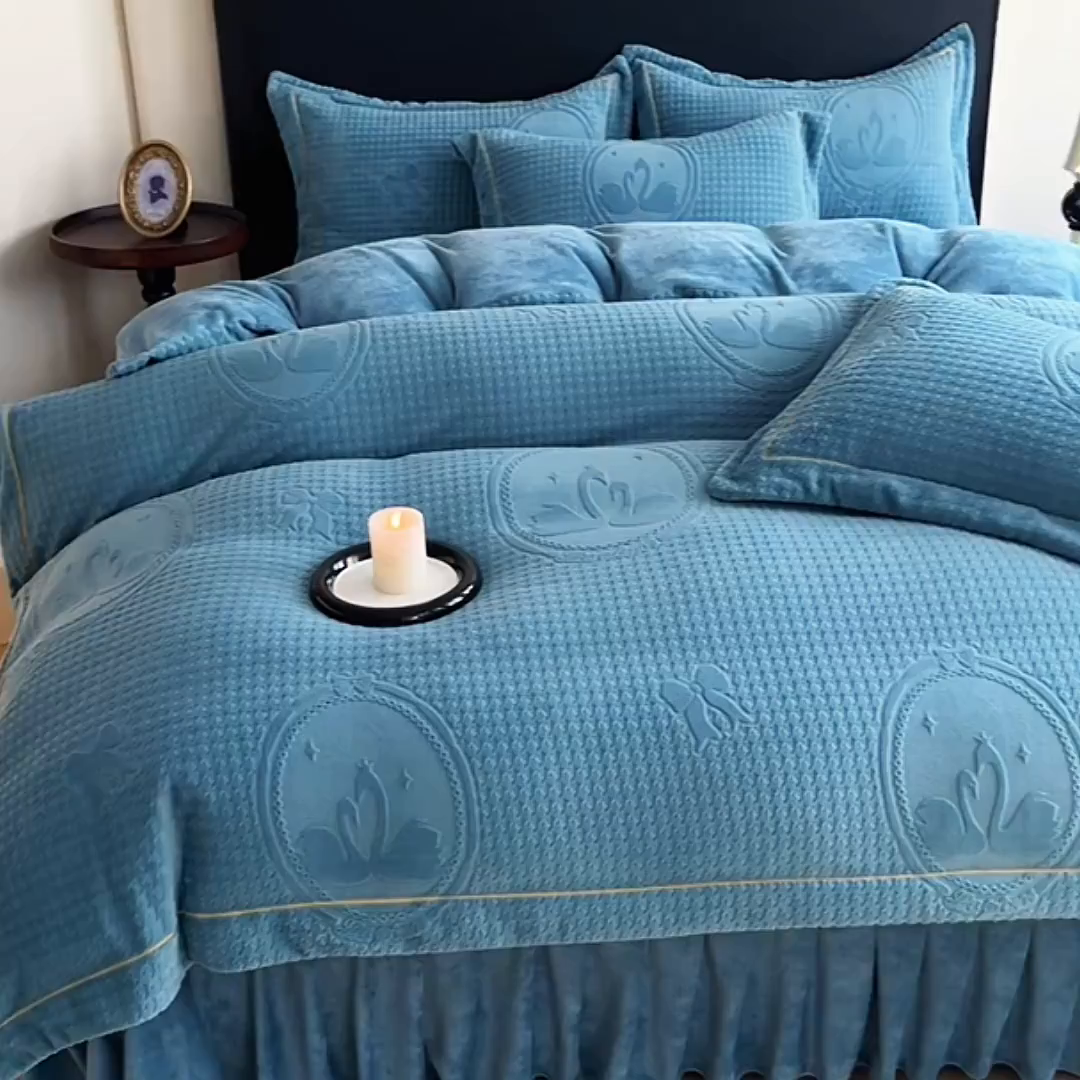 91家纺网 家纺一手货源 找家纺 代芙家纺 2025新款全消光雕花四件套-爱恋 爱恋-海蓝
