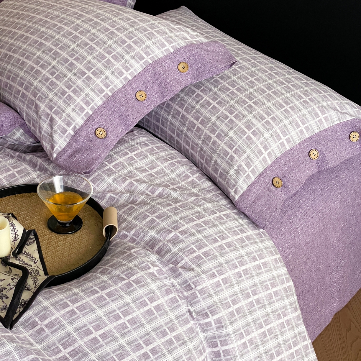 91家纺网 家纺一手货源 找家纺 慕木家纺 2025新款日系原麻复古风纽扣款四件套 纽扣款-伯克利-紫