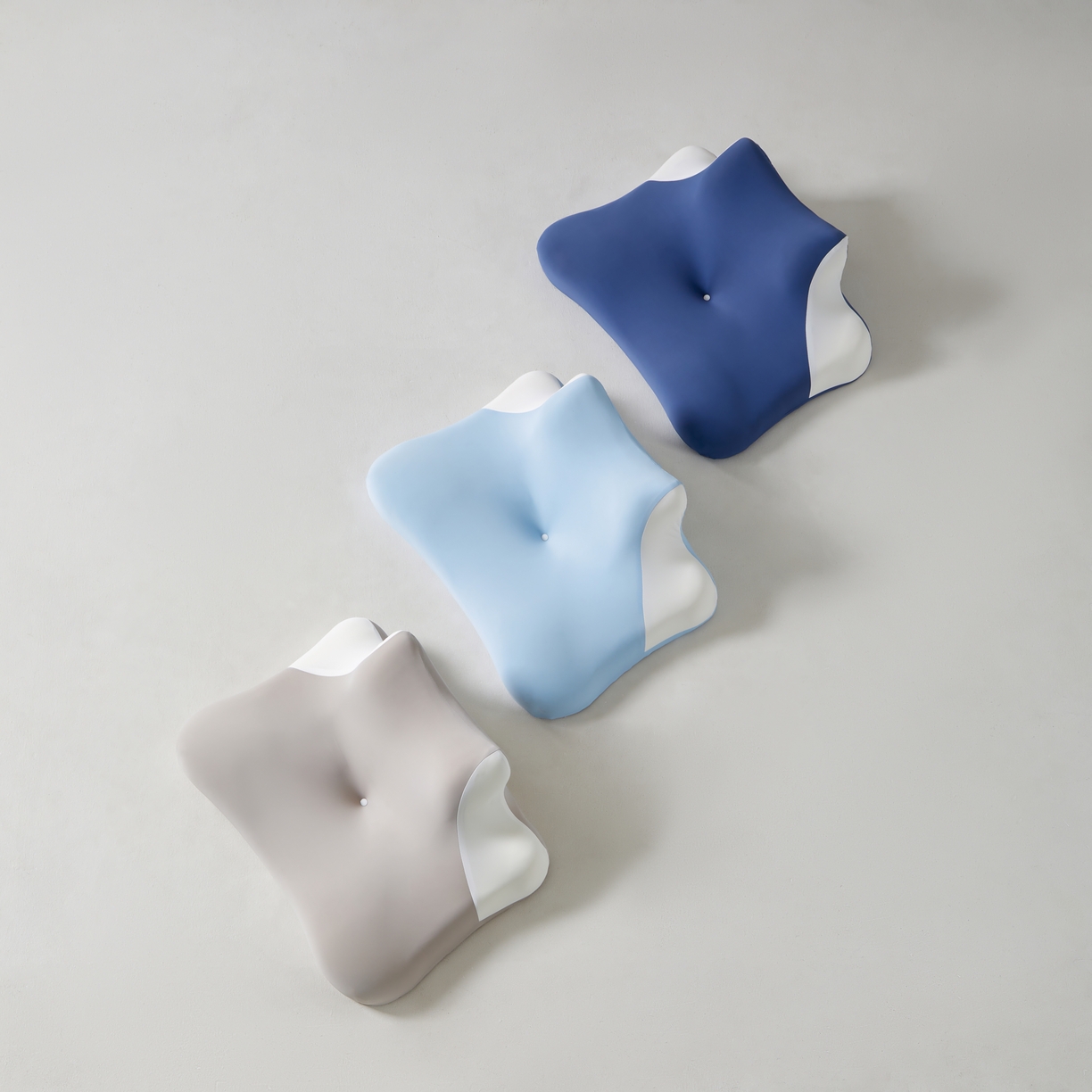 91家纺网 家纺一手货源 找家纺 纳斯顿家纺 2025新款记忆棉玩睡枕软硬两用记忆棉枕头多姿势护颈枕卧室靠枕侧睡可拆洗 碧海蓝