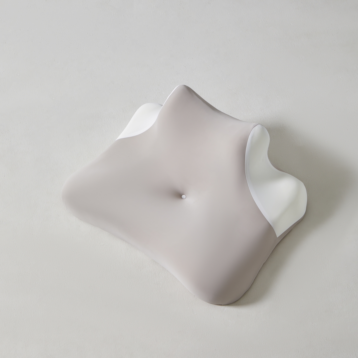 91家纺网 家纺一手货源 找家纺 纳斯顿家纺 2025新款记忆棉玩睡枕软硬两用记忆棉枕头多姿势护颈枕卧室靠枕侧睡可拆洗 气质灰