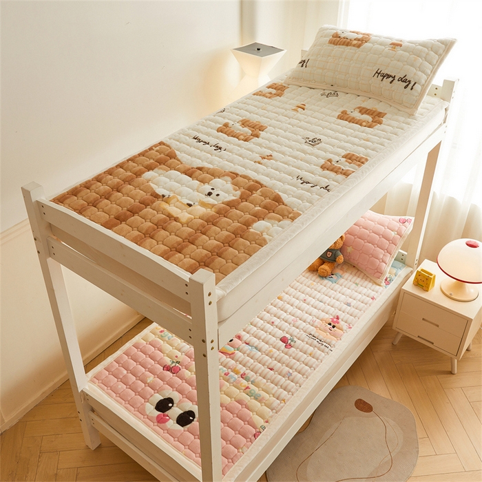 91家纺网 家纺一手货源 找家纺 慕木家纺 2025新款学生床牛奶绒印花床垫床护垫 床褥垫-可爱狗