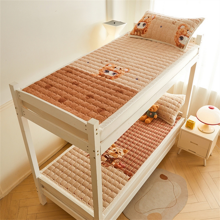 91家纺网 家纺一手货源 找家纺 慕木家纺 2025新款学生床牛奶绒印花床垫床护垫 床褥垫-拉布咖