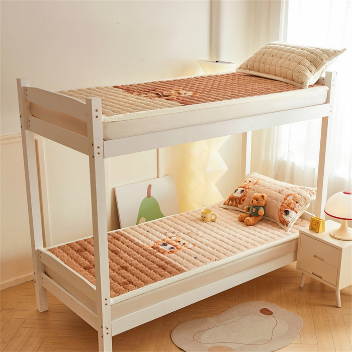 91家纺网 家纺一手货源 找家纺 慕木家纺 2025新款学生床牛奶绒印花床垫床护垫 床褥垫-拉布咖