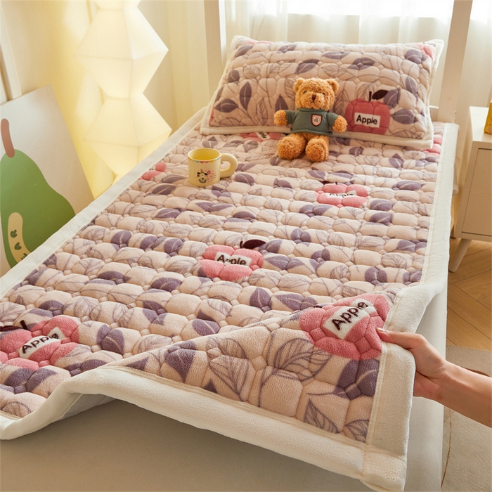 91家纺网 家纺一手货源 找家纺 （总）慕木家纺 2025新款学生床牛奶绒印花床垫床护垫