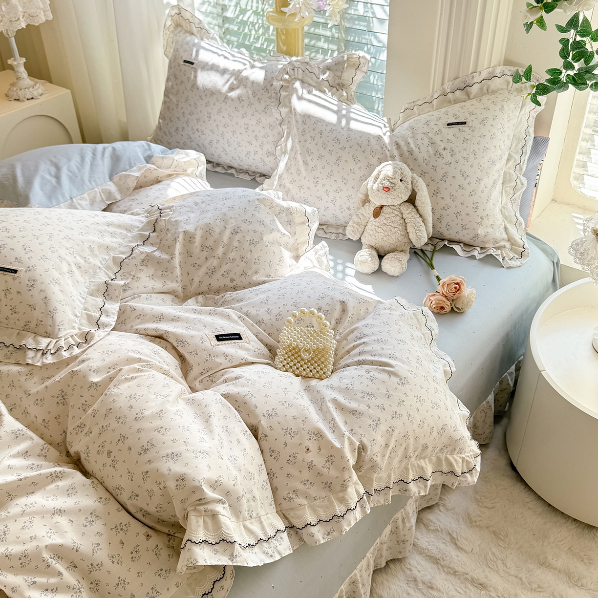 91家纺网 家纺一手货源 找家纺 （总）艾唯希家纺 2025新款全棉纯棉色织小提花工艺四件套-开心兔系列