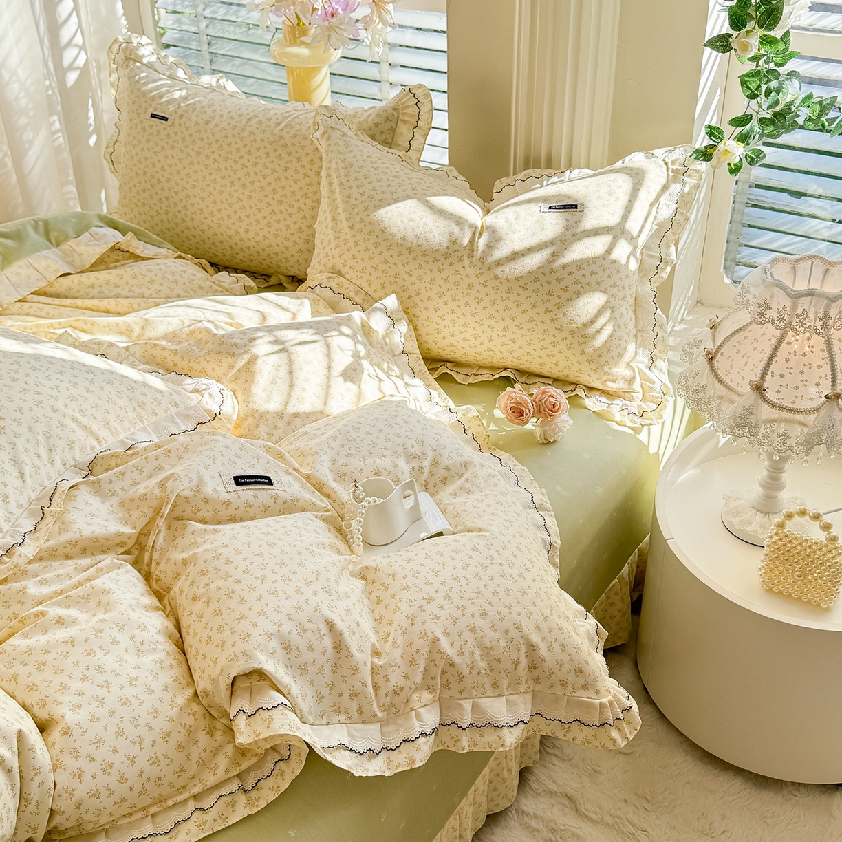 91家纺网 家纺一手货源 找家纺 （总）艾唯希家纺 2025新款全棉双层花边四件套纯棉小碎花10个花型-花边系列