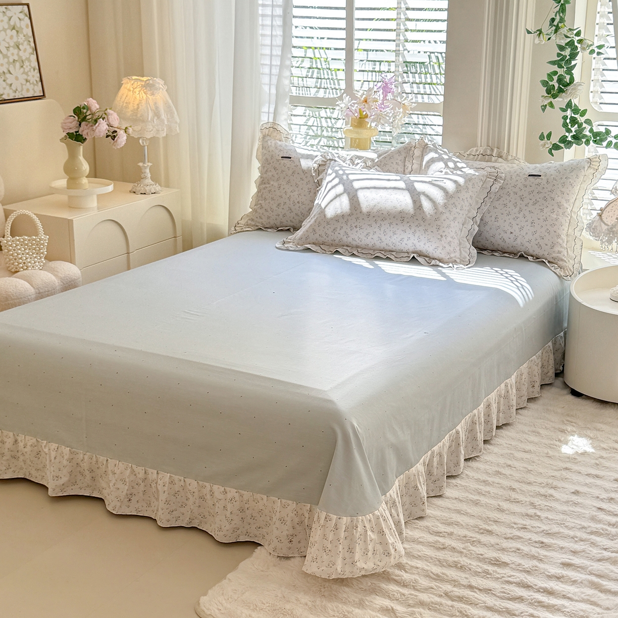 91家纺网 家纺一手货源 找家纺 艾唯希家纺 2025新款全棉双层花边四件套纯棉小碎花10个花型-花边系列 春意萌