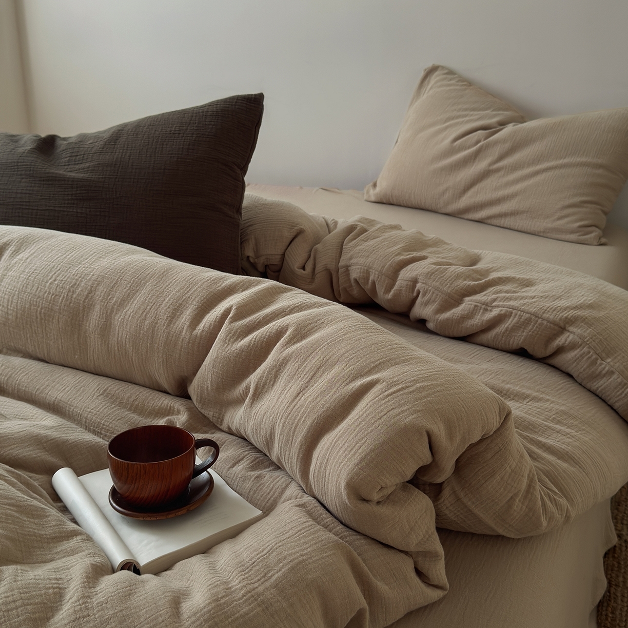 91家纺网 家纺一手货源 找家纺 （总）玖弘家居 2025新款软糯皱皱纱四件套系列