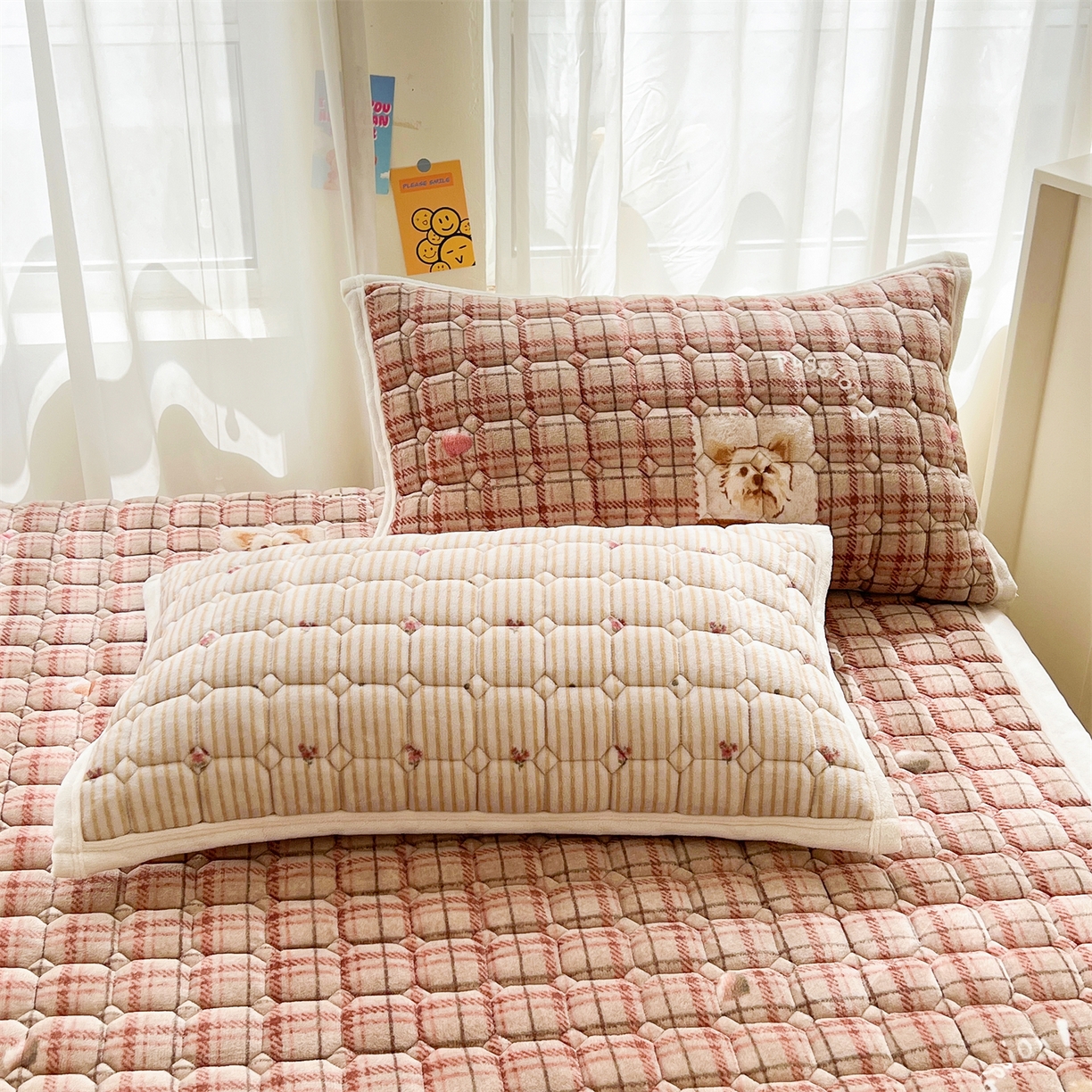 91家纺网 家纺一手货源 找家纺 慕木家纺 2025新款大床款牛奶绒印花床褥垫系列 床褥垫-杰米狗