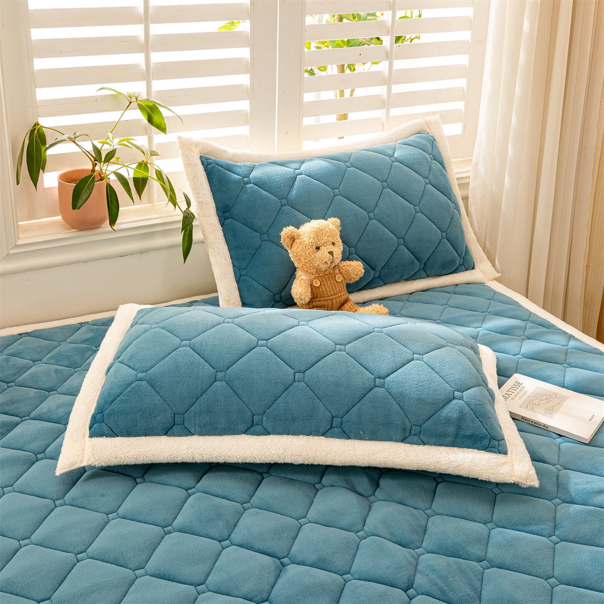 91家纺网 家纺一手货源 找家纺 慕木家纺 2025新款大床款牛奶绒印花床褥垫系列 床褥垫-景泰蓝