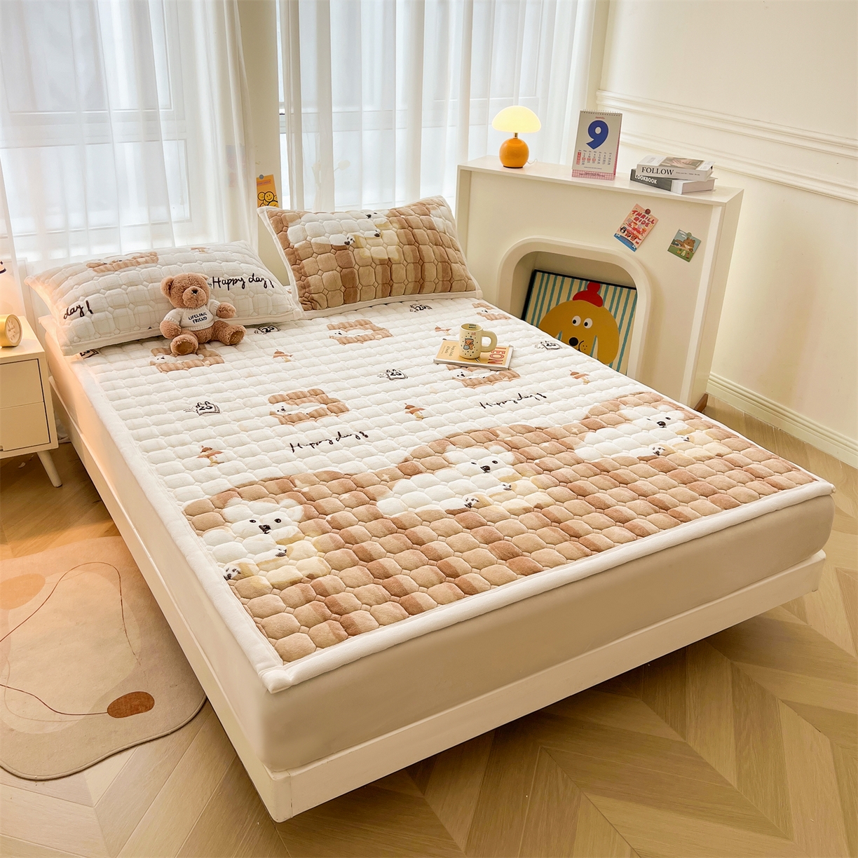 91家纺网 家纺一手货源 找家纺 慕木家纺 2025新款大床款牛奶绒印花床褥垫系列 床褥垫-可爱狗