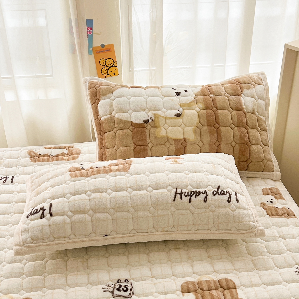 91家纺网 家纺一手货源 找家纺 慕木家纺 2025新款大床款牛奶绒印花床褥垫系列 床褥垫-可爱狗