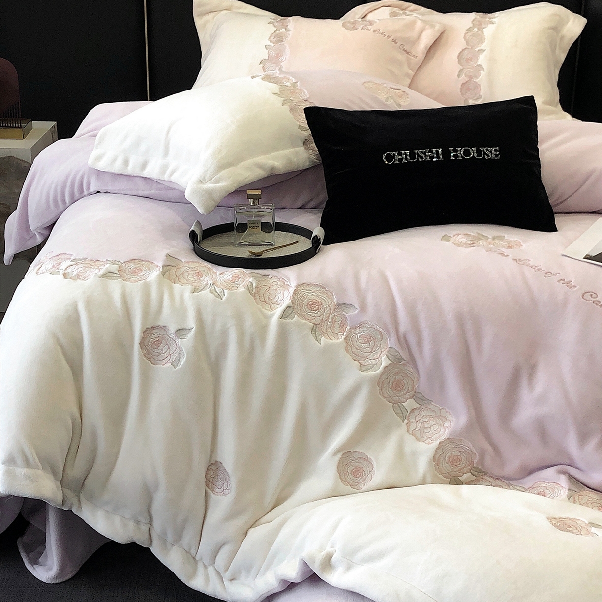 91家纺网 家纺一手货源 找家纺 （总）初拾 2025新款230g牛奶绒“花卉” 四件套-暖冬甜心