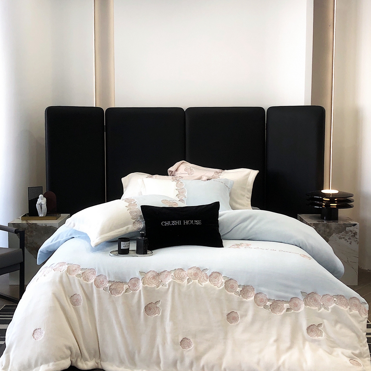 91家纺网 家纺一手货源 找家纺 初拾 2025新款230g牛奶绒“花卉” 四件套-暖冬甜心 暖冬甜心-蓝