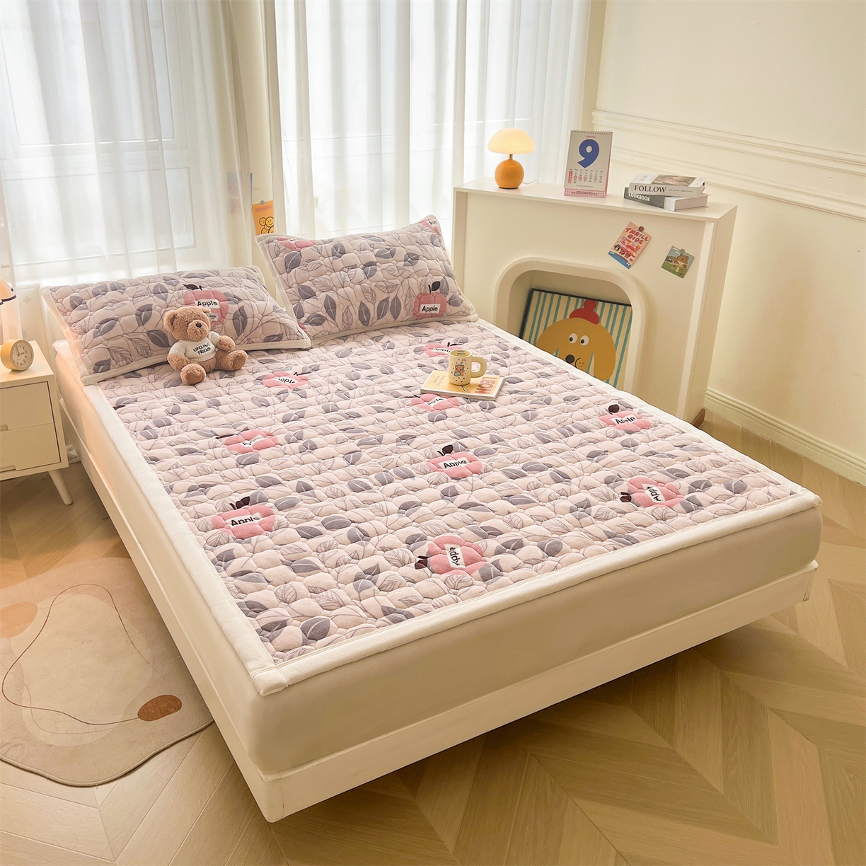 91家纺网 家纺一手货源 找家纺 慕木家纺 2025新款大床款牛奶绒印花床褥垫系列 床褥垫-伦伯特