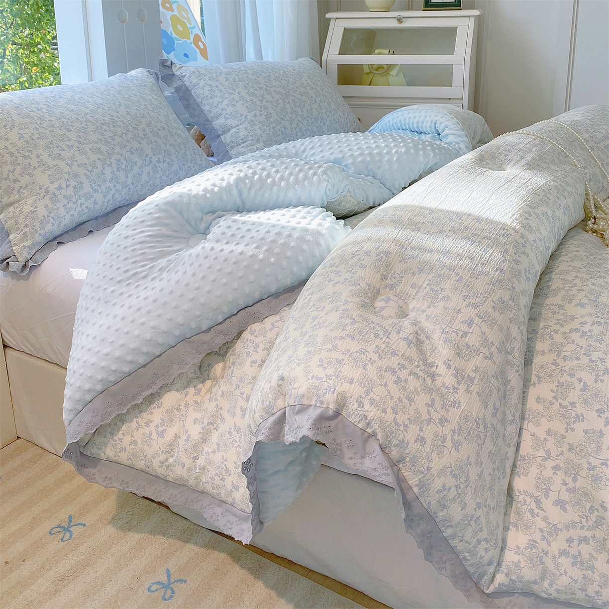 91家纺网 家纺一手货源 找家纺 （总）宝士康家纺 2025新品豆豆绒小花边印花被子被芯冬被/秋冬被/被芯/跨境外贸