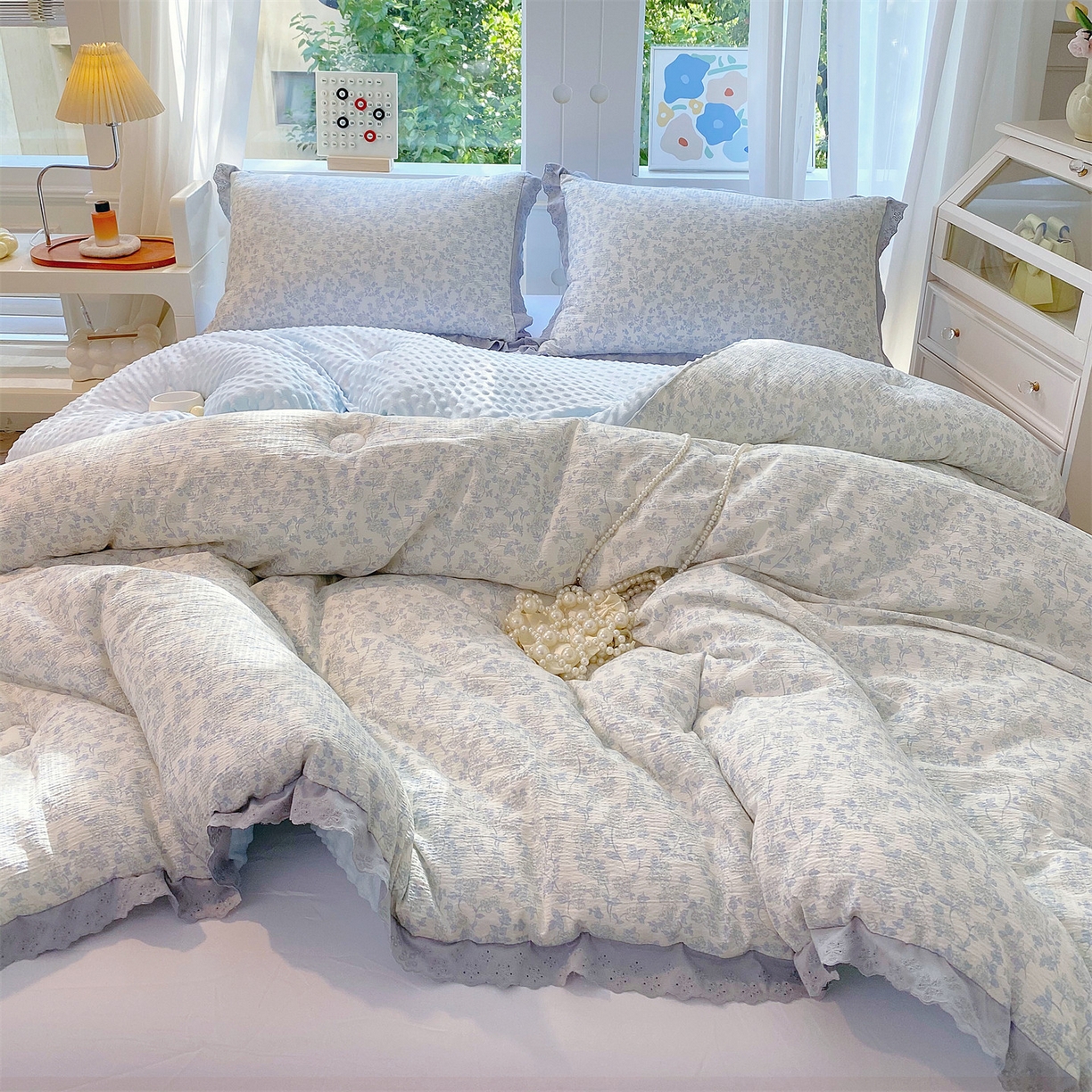 91家纺网 家纺一手货源 找家纺 宝士康家纺 2025新品豆豆绒小花边印花被子被芯冬被/秋冬被/被芯/跨境外贸 夏花