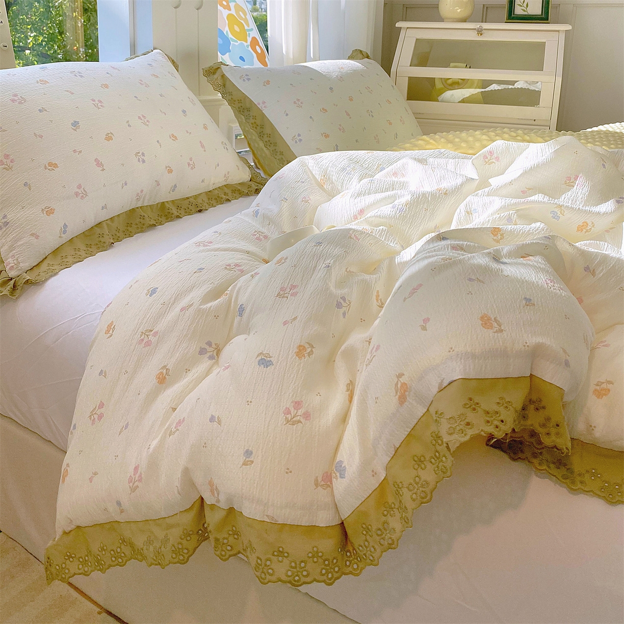 91家纺网 家纺一手货源 找家纺 宝士康家纺 2025新品豆豆绒小花边印花被子被芯冬被/秋冬被/被芯/跨境外贸 郁香栀语