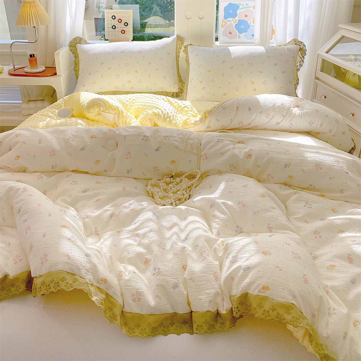 91家纺网 家纺一手货源 找家纺 宝士康家纺 2025新品豆豆绒小花边印花被子被芯冬被/秋冬被/被芯/跨境外贸 郁香栀语