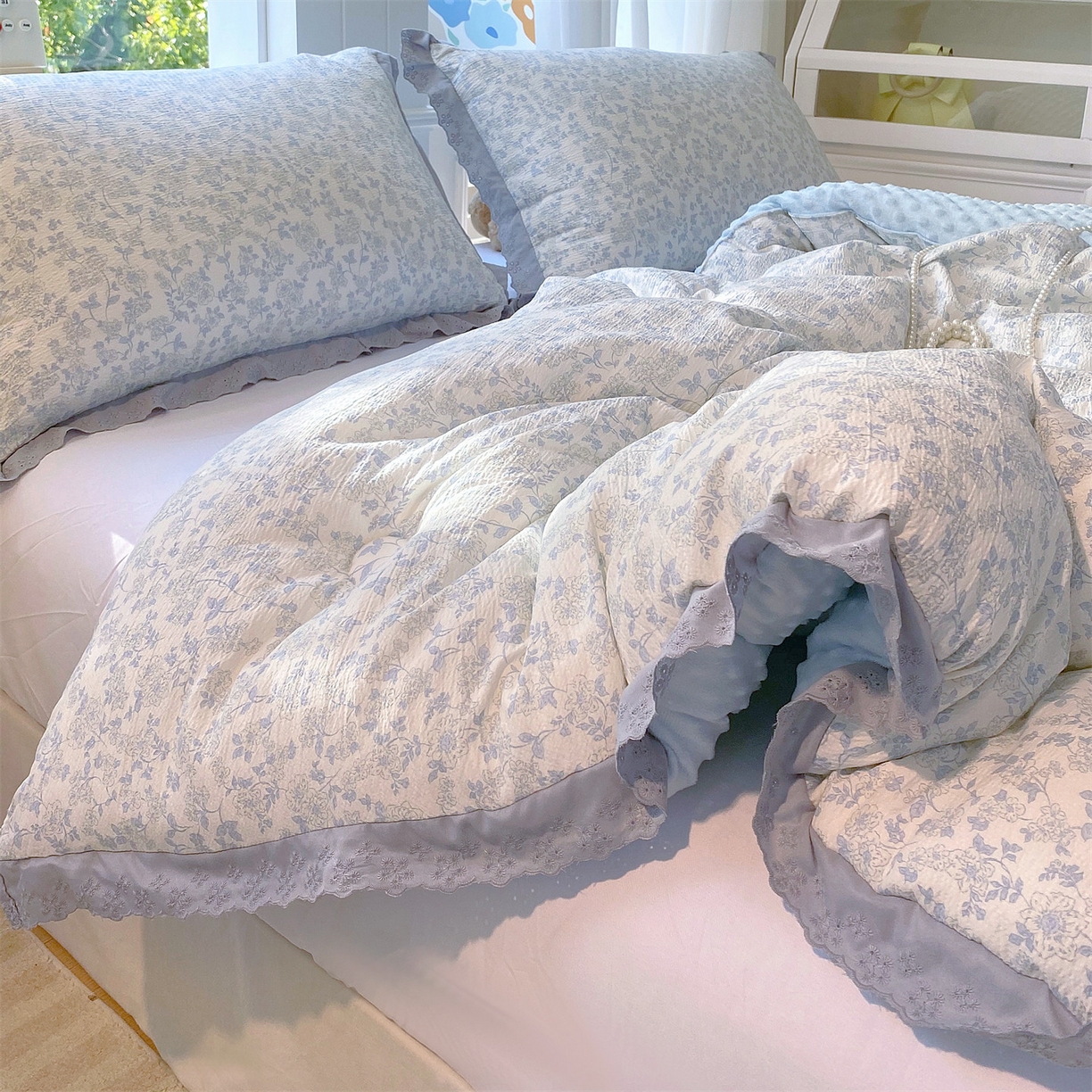 91家纺网 家纺一手货源 找家纺 宝士康家纺 2025新品豆豆绒小花边印花被子被芯冬被/秋冬被/被芯/跨境外贸 夏花