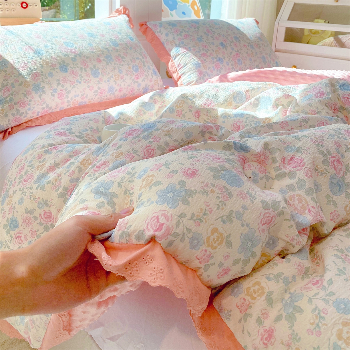 91家纺网 家纺一手货源 找家纺 宝士康家纺 2025新品豆豆绒小花边印花被子被芯冬被/秋冬被/被芯/跨境外贸 惜花芷