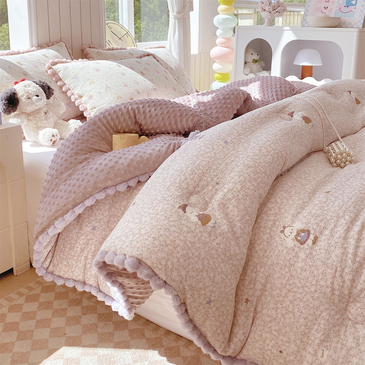 91家纺网 家纺一手货源 找家纺 （总）宝士康家纺 2025新品毛球花边豆豆绒被子被芯冬被/春秋被/被芯/跨境外贸