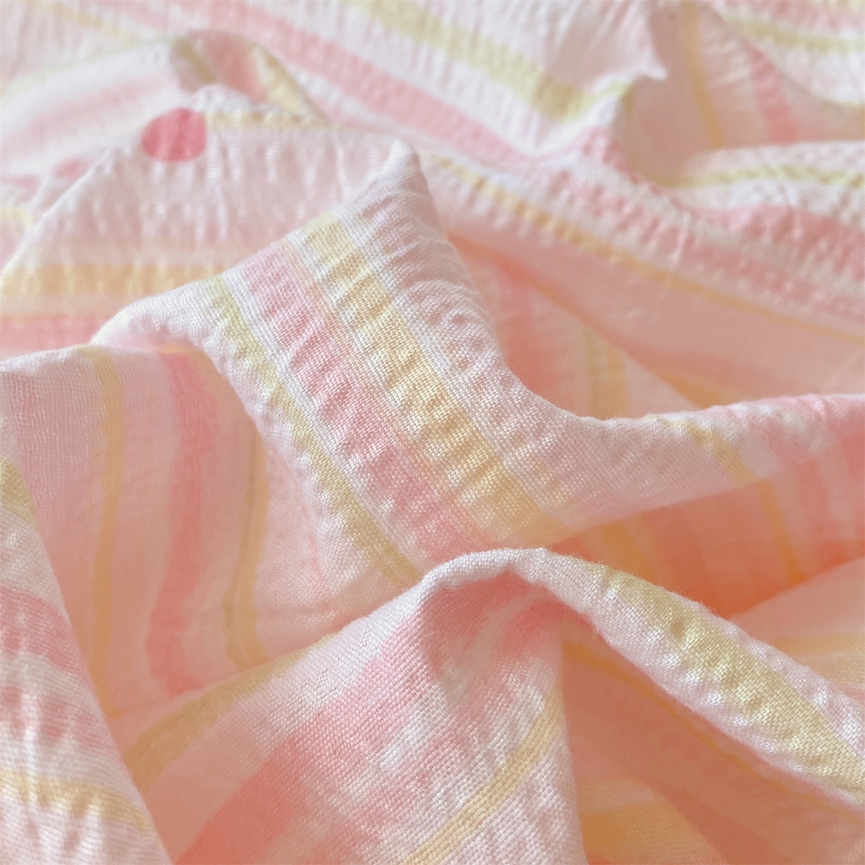 91家纺网 家纺一手货源 找家纺 宝士康家纺 2025新品毛球花边豆豆绒被子被芯冬被/春秋被/被芯/跨境外贸 千夏