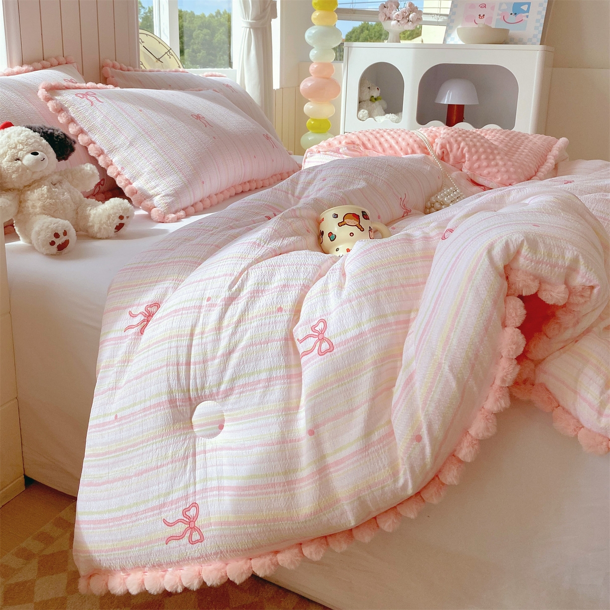 91家纺网 家纺一手货源 找家纺 宝士康家纺 2025新品毛球花边豆豆绒被子被芯冬被/春秋被/被芯/跨境外贸 千夏