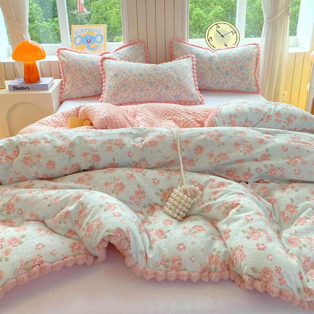 91家纺网 家纺一手货源 找家纺 宝士康家纺 2025新品毛球花边豆豆绒被子被芯冬被/春秋被/被芯/跨境外贸 沐春