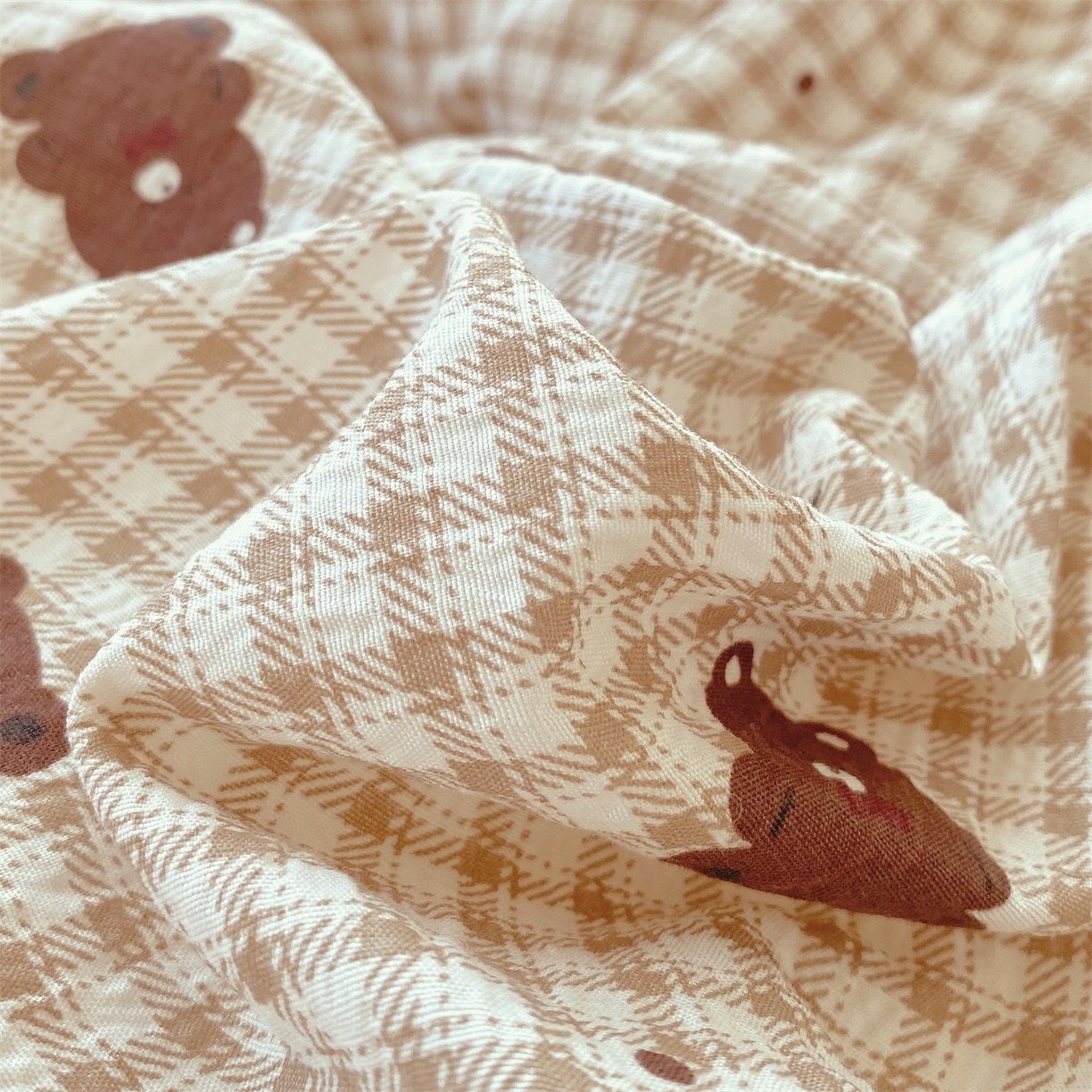 91家纺网 家纺一手货源 找家纺 宝士康家纺 2025新品毛球花边豆豆绒被子被芯冬被/春秋被/被芯/跨境外贸 乐趣