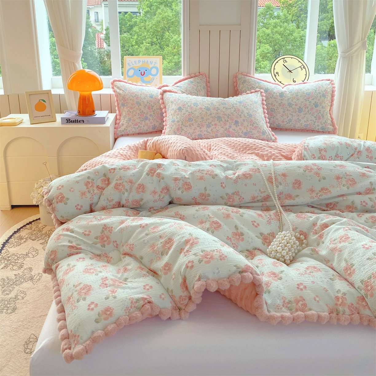 91家纺网 家纺一手货源 找家纺 宝士康家纺 2025新品毛球花边豆豆绒被子被芯冬被/春秋被/被芯/跨境外贸 沐春