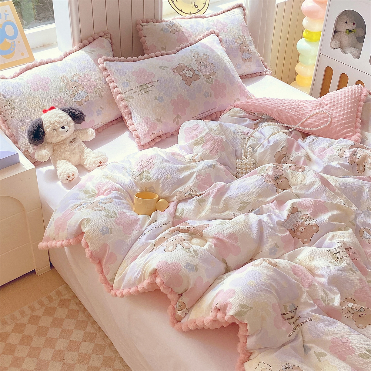 91家纺网 家纺一手货源 找家纺 宝士康家纺 2025新品毛球花边豆豆绒被子被芯冬被/春秋被/被芯/跨境外贸 花漾甜心