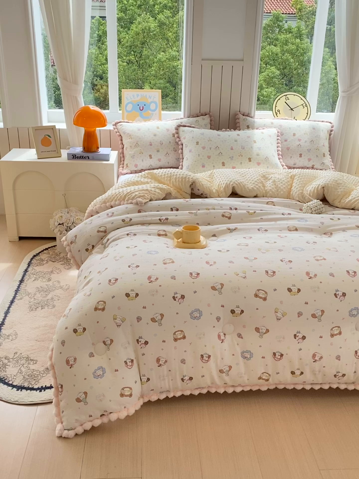 91家纺网 家纺一手货源 找家纺 宝士康家纺 2025新品毛球花边豆豆绒被子被芯冬被/春秋被/被芯/跨境外贸 松饼小狗