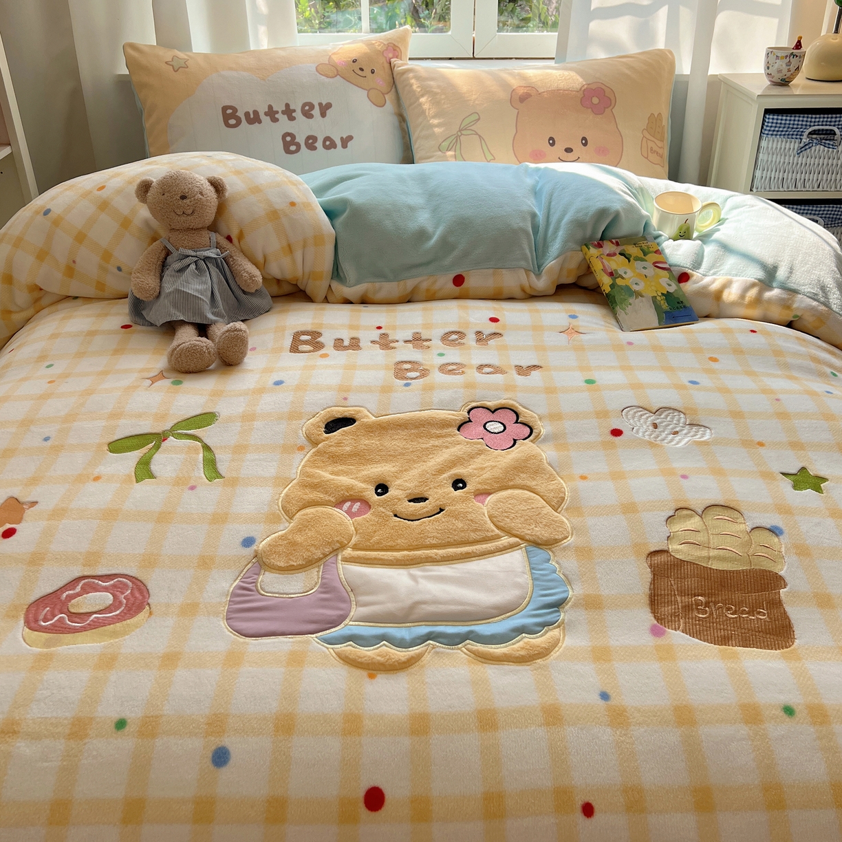 91家纺网 家纺一手货源 找家纺 桃喜 2025新款亲肤卡通系列四件套 黄格小熊