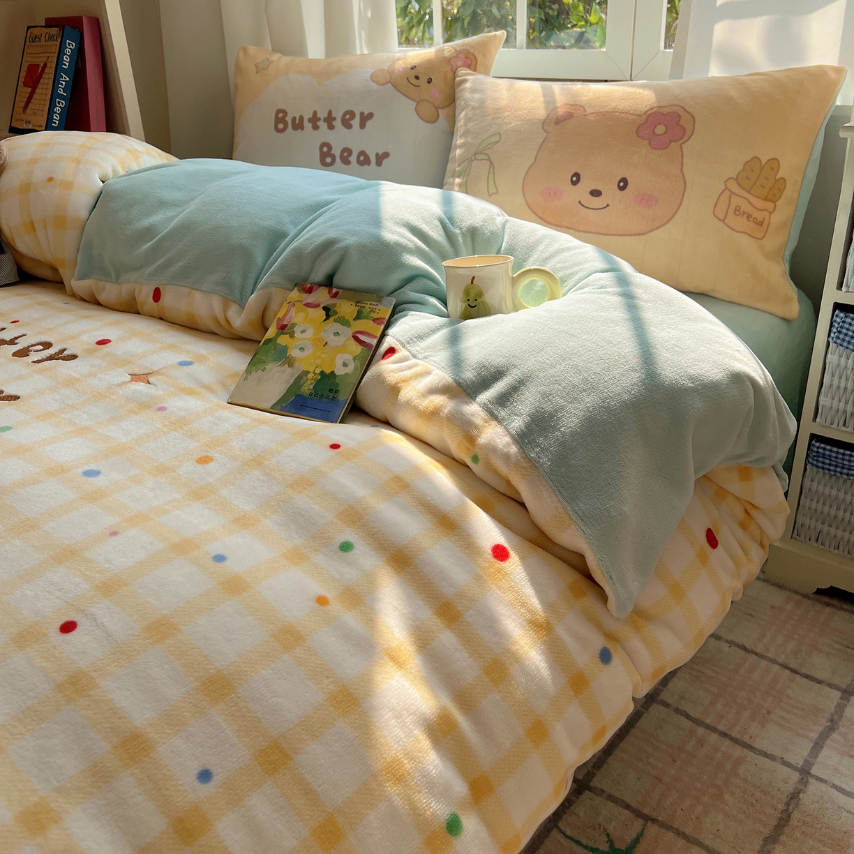 91家纺网 家纺一手货源 找家纺 桃喜 2025新款亲肤卡通系列四件套 黄格小熊