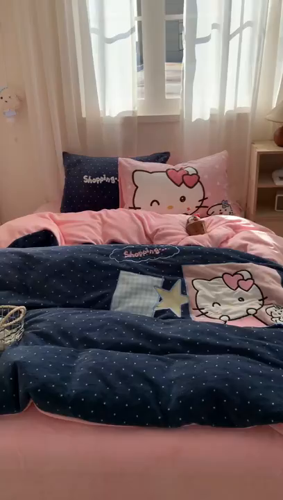 91家纺网 家纺一手货源 找家纺 桃喜 2025新款亲肤卡通系列四件套 拼接甜心猫