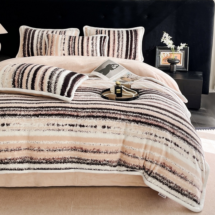 91家纺网 家纺一手货源 找家纺 诺梵2025新款牛8斤奶绒印花包边四件套简尚-粉