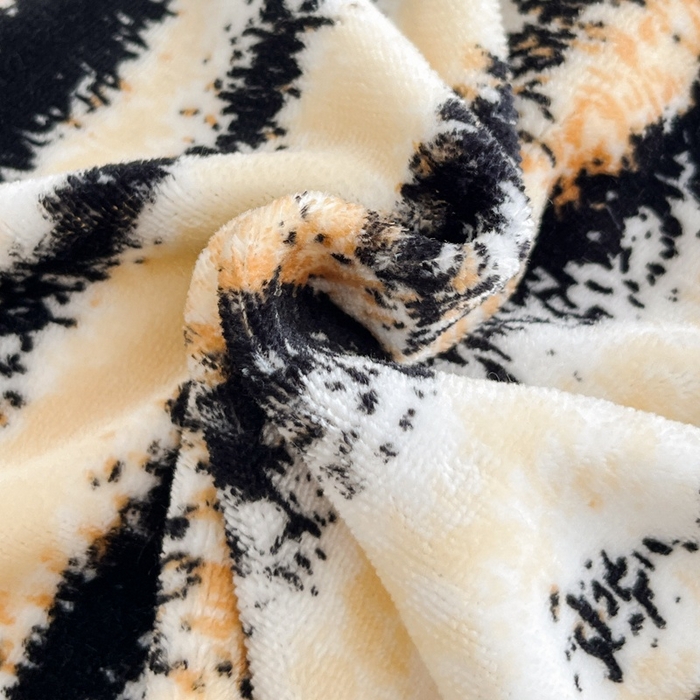 91家纺网 家纺一手货源 找家纺 诺梵2025新款牛8斤奶绒印花包边四件套简尚-黄