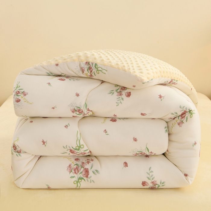 91家纺网 家纺一手货源 找家纺 （总）圣靓家纺 2025新款针织豆豆冬被 被子被芯