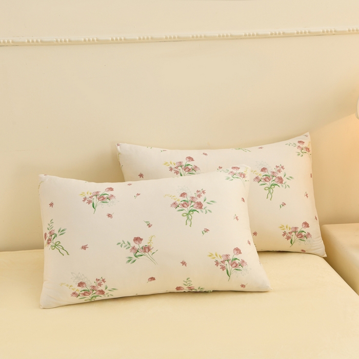 91家纺网 家纺一手货源 找家纺 圣靓家纺 2025新款针织豆豆冬被 被子被芯 浪漫玫瑰