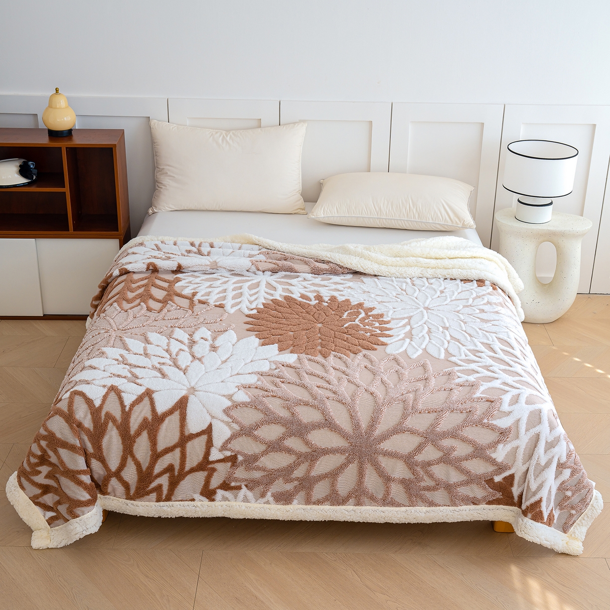 91家纺网 家纺一手货源 找家纺 （总）枋梢家纺 2025新款仿兔毛绒大抽条羊羔绒毛毯反包双层条纹羊羔绒法兰绒毛毯跨境外贸