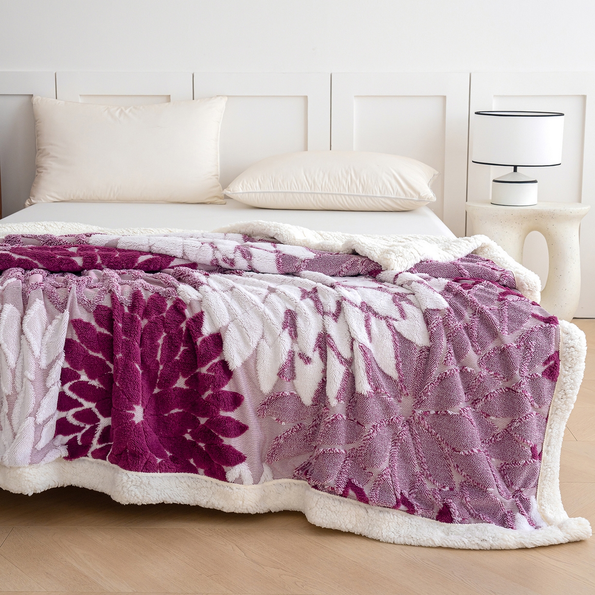 91家纺网 家纺一手货源 找家纺 枋梢家纺 2025新款万花筒阳离子提花镂空塔芙绒羊羔绒保暖午睡双层毛毯办公室盖毯 万花筒-玫红