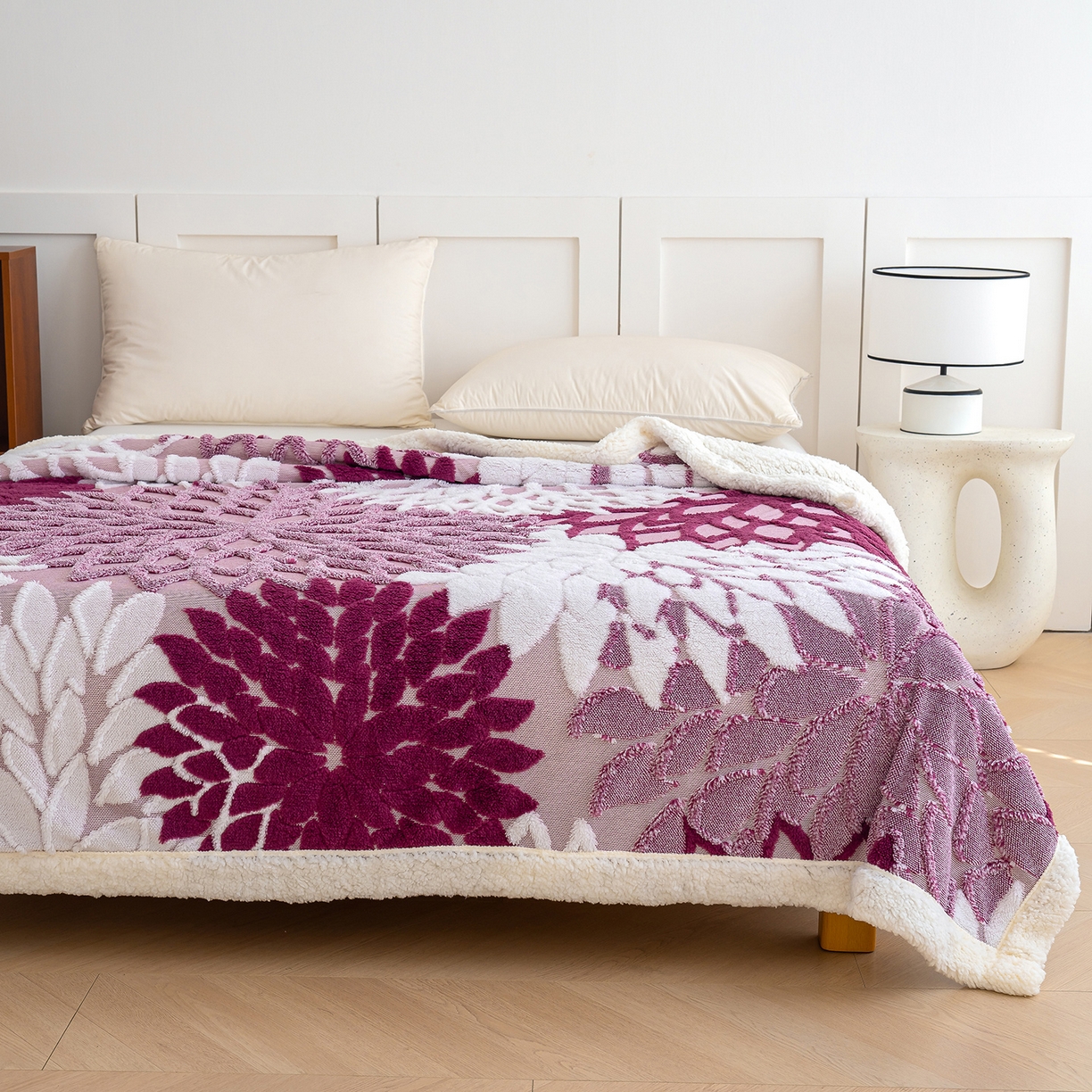 91家纺网 家纺一手货源 找家纺 枋梢家纺 2025新款万花筒阳离子提花镂空塔芙绒羊羔绒保暖午睡双层毛毯办公室盖毯 万花筒-玫红