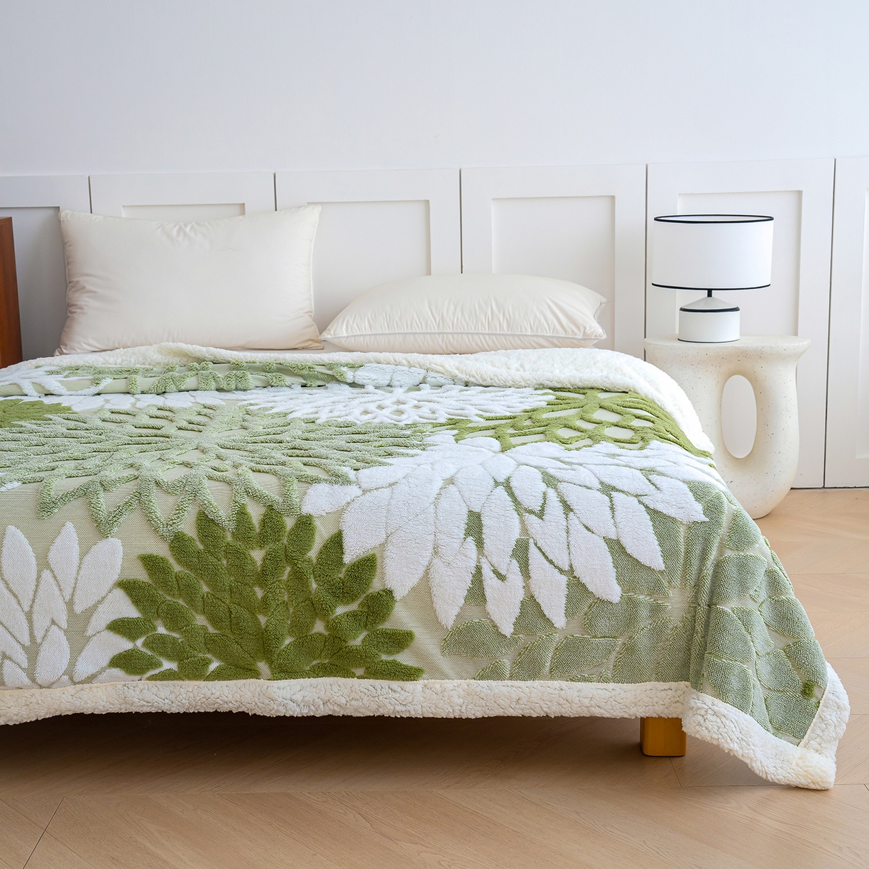 91家纺网 家纺一手货源 找家纺 枋梢家纺 2025新款万花筒阳离子提花镂空塔芙绒羊羔绒保暖午睡双层毛毯办公室盖毯 万花筒-浅绿