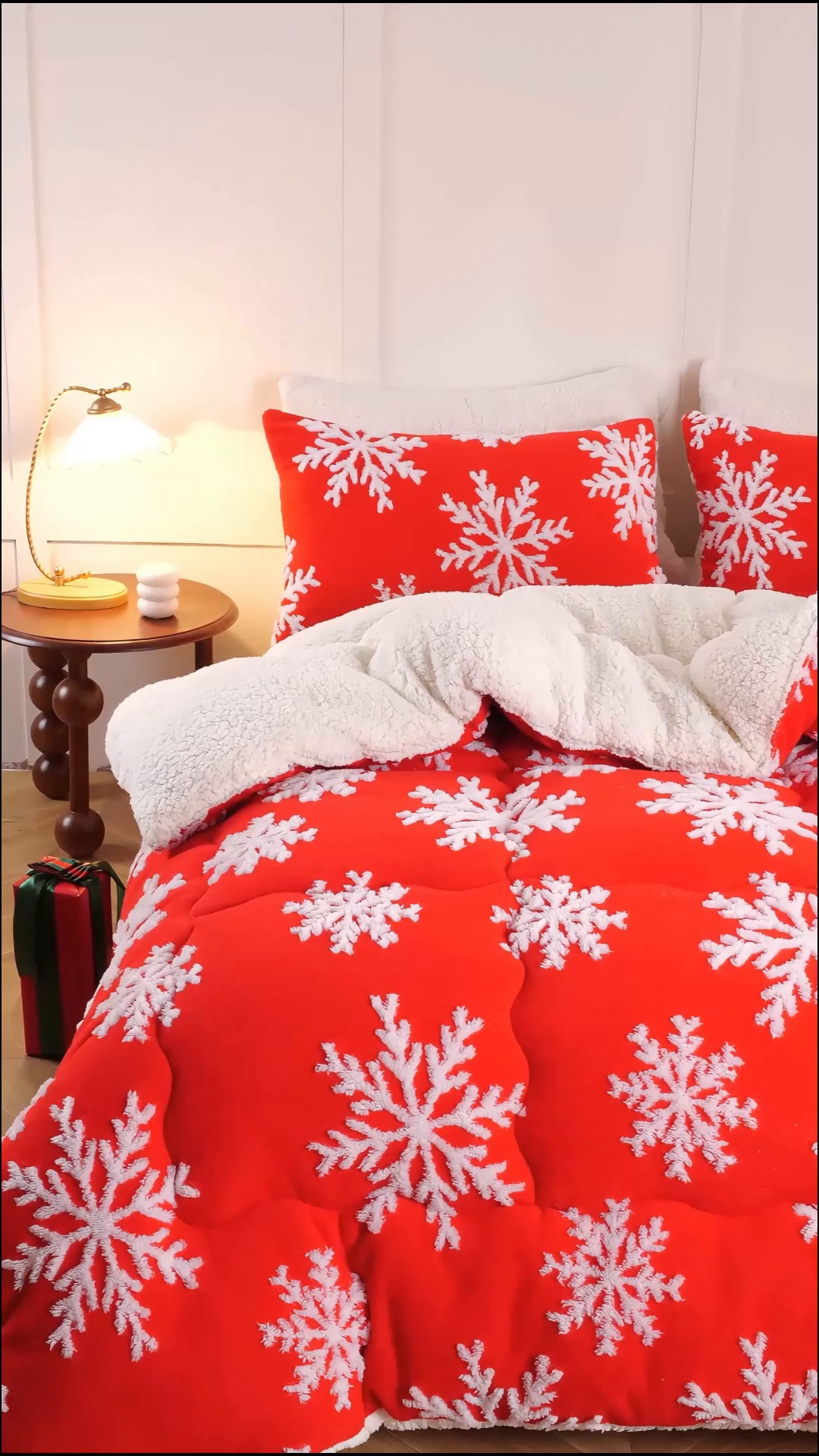 91家纺网 家纺一手货源 找家纺 圣楚家纺 2025新款雪花羊羔绒冬被 被子被芯 飘雪