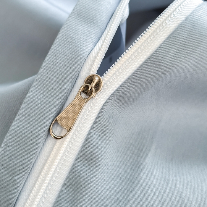 91家纺网 家纺一手货源 找家纺 宅家居 2025新款樱花恋系列-轻奢法式小香风双面100%纯棉刺绣拼接款全棉长绒棉四件套 繁星蓝