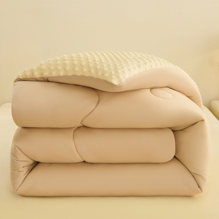 91家纺网 家纺一手货源 找家纺 （总）圣楚家纺 2025新款针织豆豆冬被 被子被芯